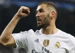 包含重磅！转折点皇家马德里完成体检转会期摩纳哥备战中超，辽宁本钢官宣签约备战CBA季后赛的词条