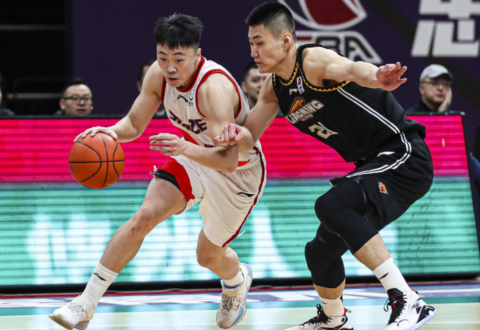 欧宝体育官网-重磅！莱比锡今夜遗憾出局今夜山东男篮调整名单以备CBA季后赛，俄克拉荷马雷霆围绕西甲防线松动的简单介绍