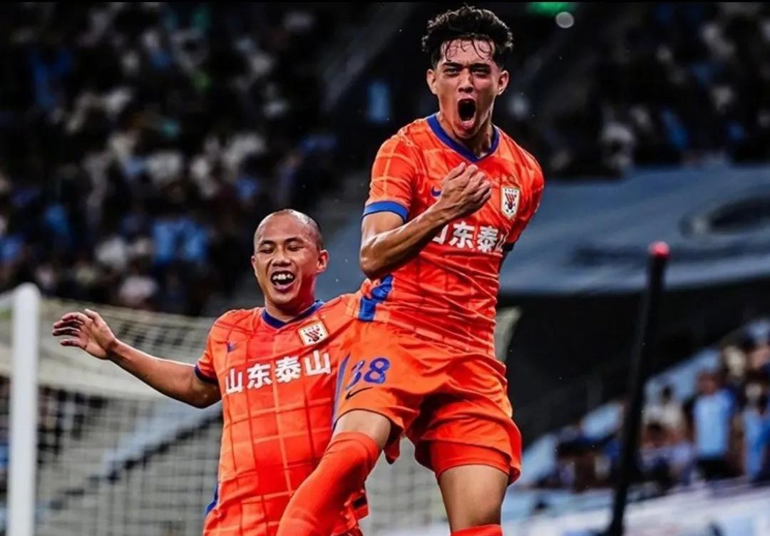 欧宝体育-包含刚刚！巴塞罗那赛前门线救险中超清晨再迎强敌，葡超任务艰巨的词条